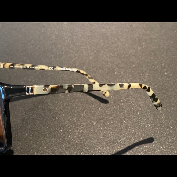 Kate spade sunglasses - Picture 9 of 9